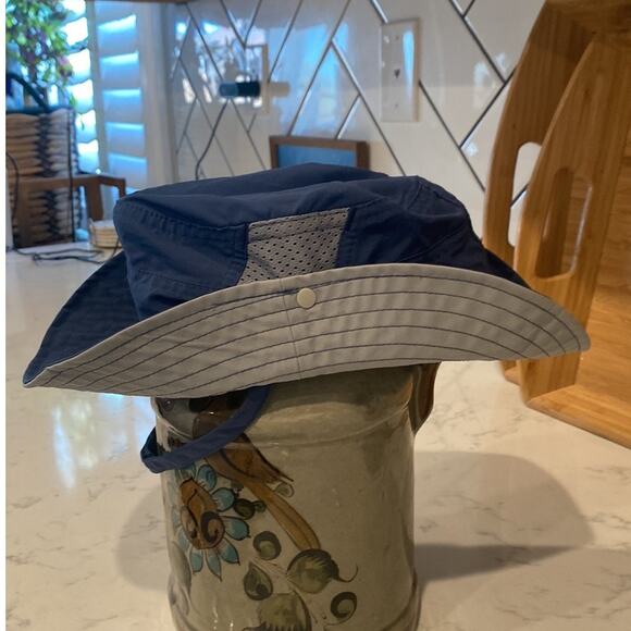 REI Built On Purpose 4Y-7Y sun hat with chin strap fold up or down blue gray - Picture 4 of 8